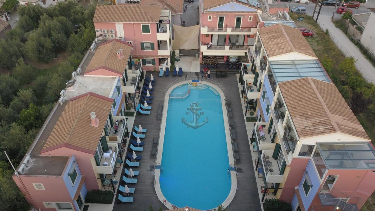 Captain Stavros Hotel Nidrí Kültér fotó