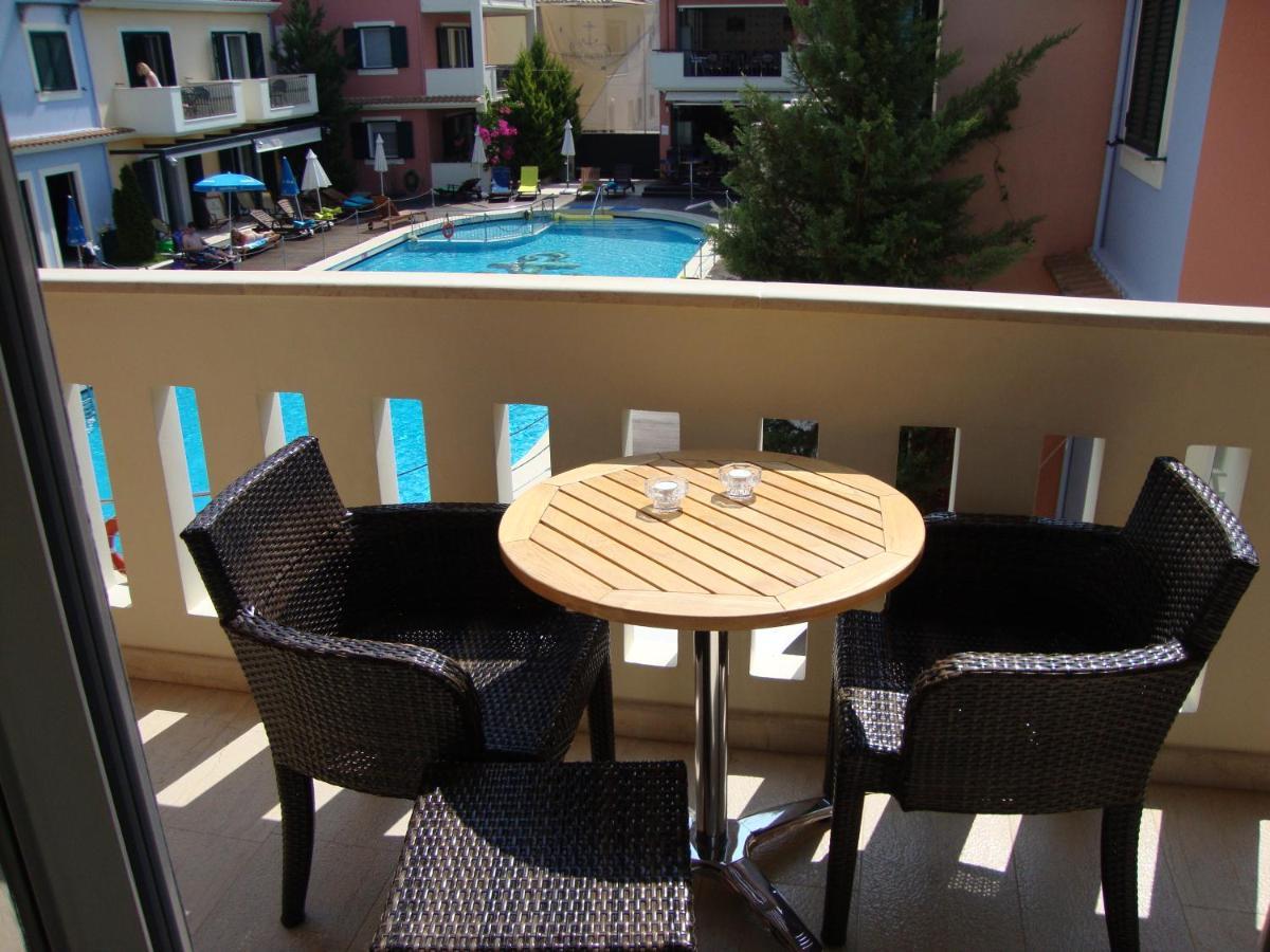 Captain Stavros Hotel Nidrí Kültér fotó