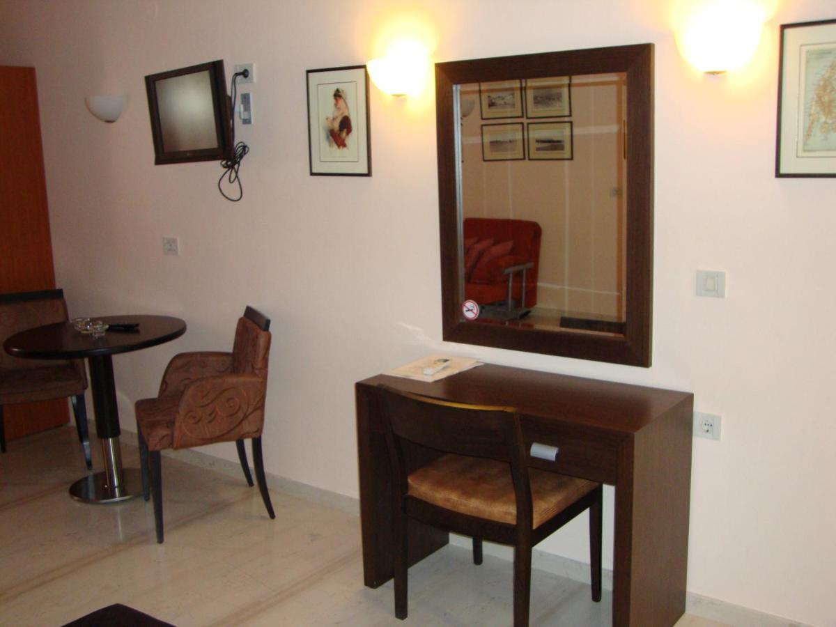 Captain Stavros Hotel Nidrí Kültér fotó