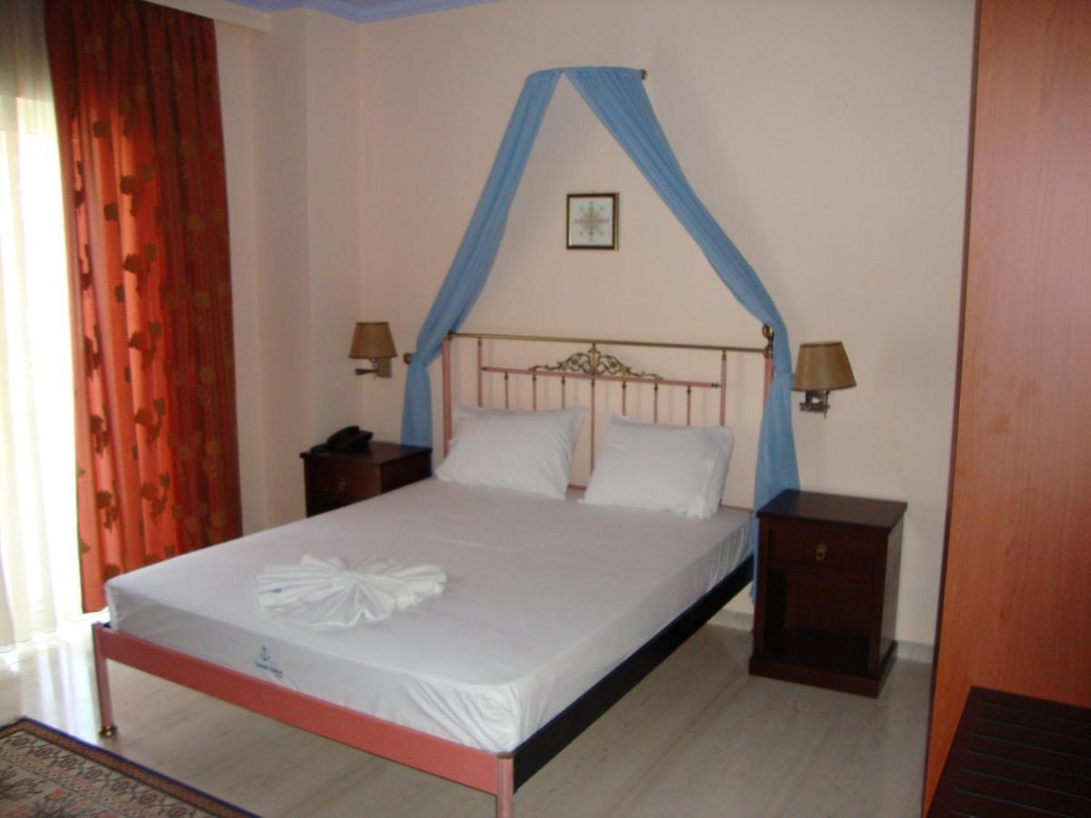 Captain Stavros Hotel Nidrí Kültér fotó