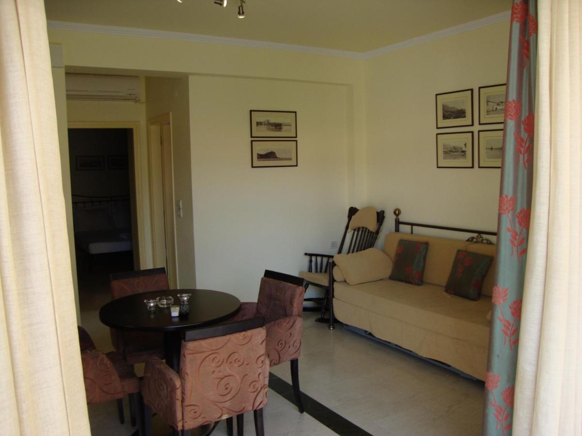 Captain Stavros Hotel Nidrí Kültér fotó