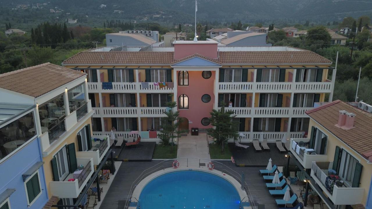 Captain Stavros Hotel Nidrí Kültér fotó