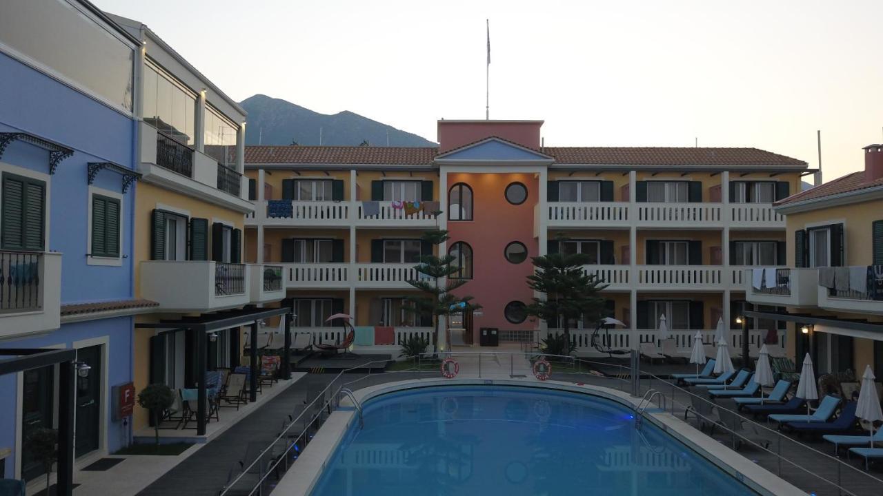 Captain Stavros Hotel Nidrí Kültér fotó