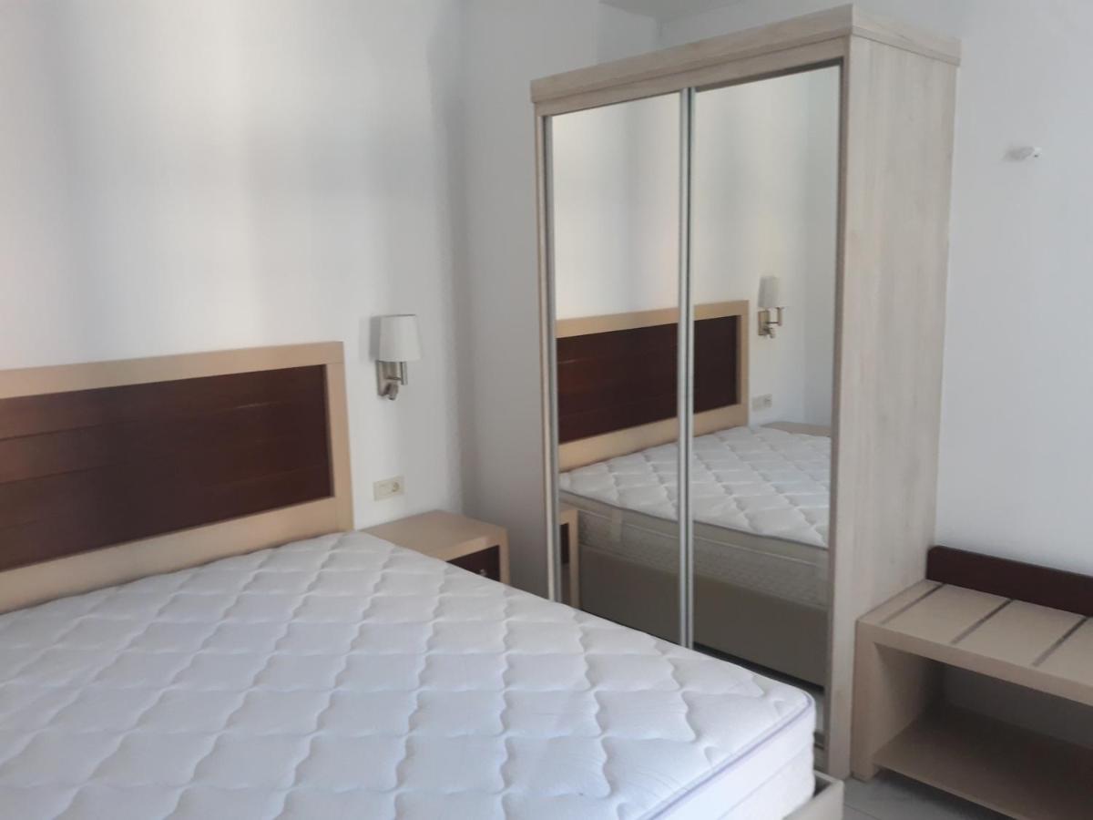 Captain Stavros Hotel Nidrí Kültér fotó
