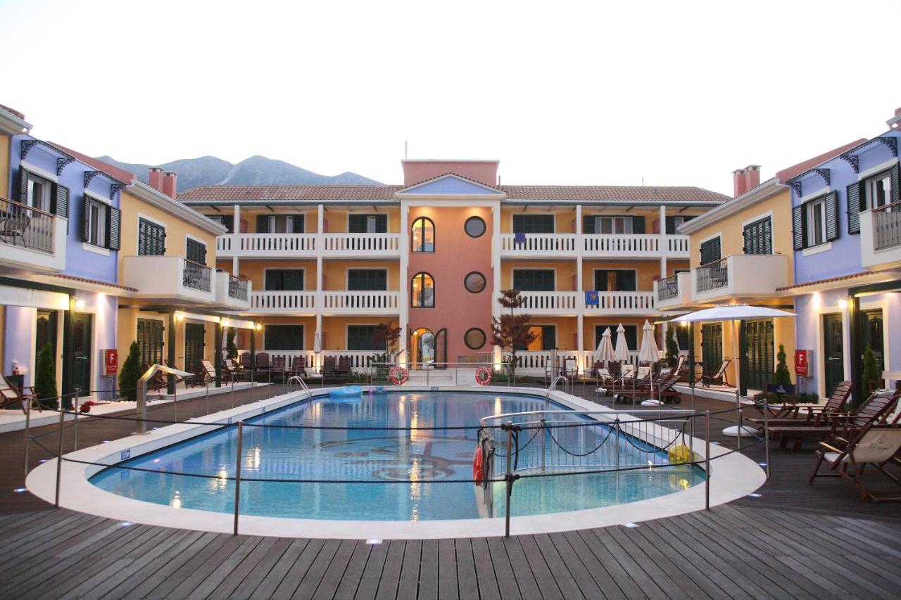Captain Stavros Hotel Nidrí Kültér fotó