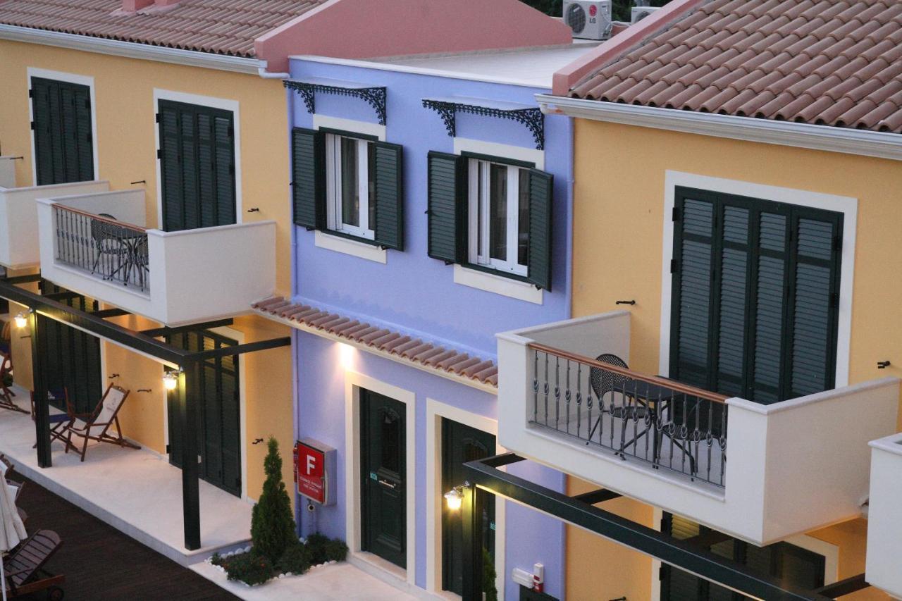 Captain Stavros Hotel Nidrí Kültér fotó